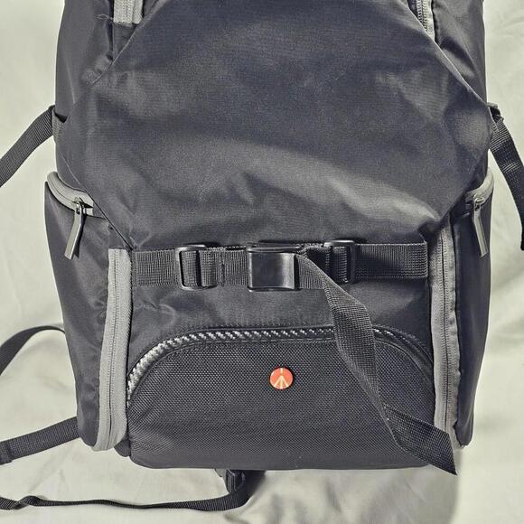 Manfrotto Travel Backpack Camera Bag Outdoor Photography Padded With Dividers - Picture 9 of 14
